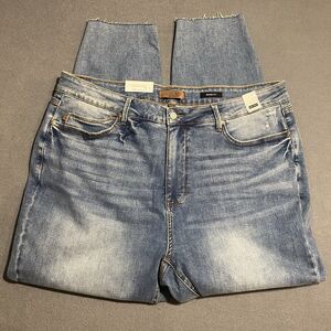 Judy Blue Skinny Fit Jeans Raw Hem Size 22W NWT